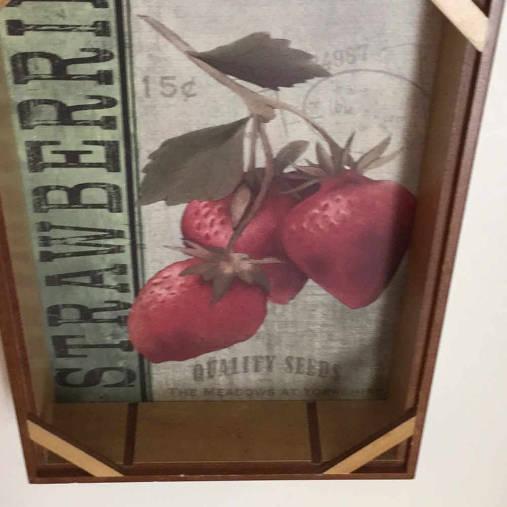 Vine Ripe Wall Shadow Box - Picture 3 of 4